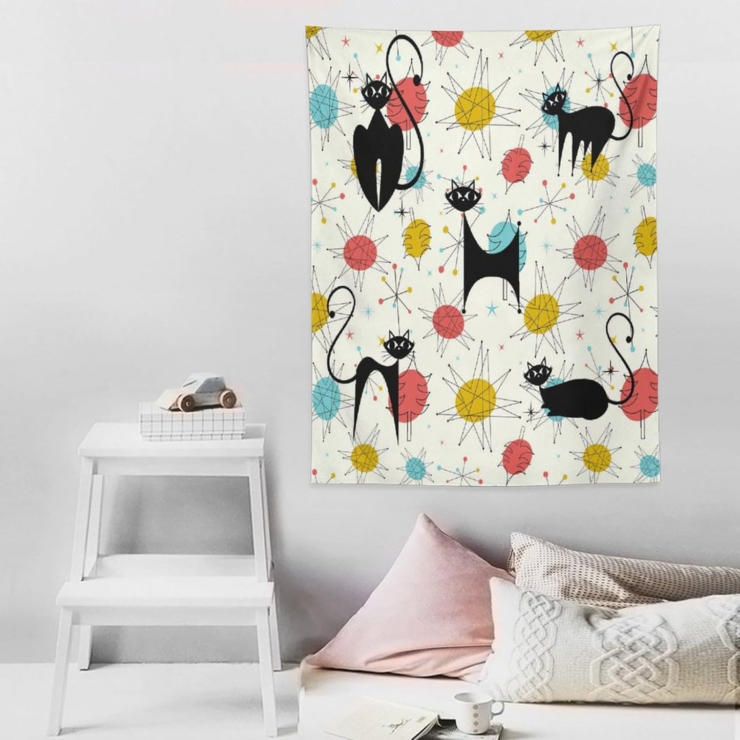 ICMOLYYENLO Abstract Cat Tapestry, Medieval Abstract Atomic Star Cat Vintage Home Wall Hanging Art Tapestry for Bedroom Living Room Dormitory 30x40 Inch