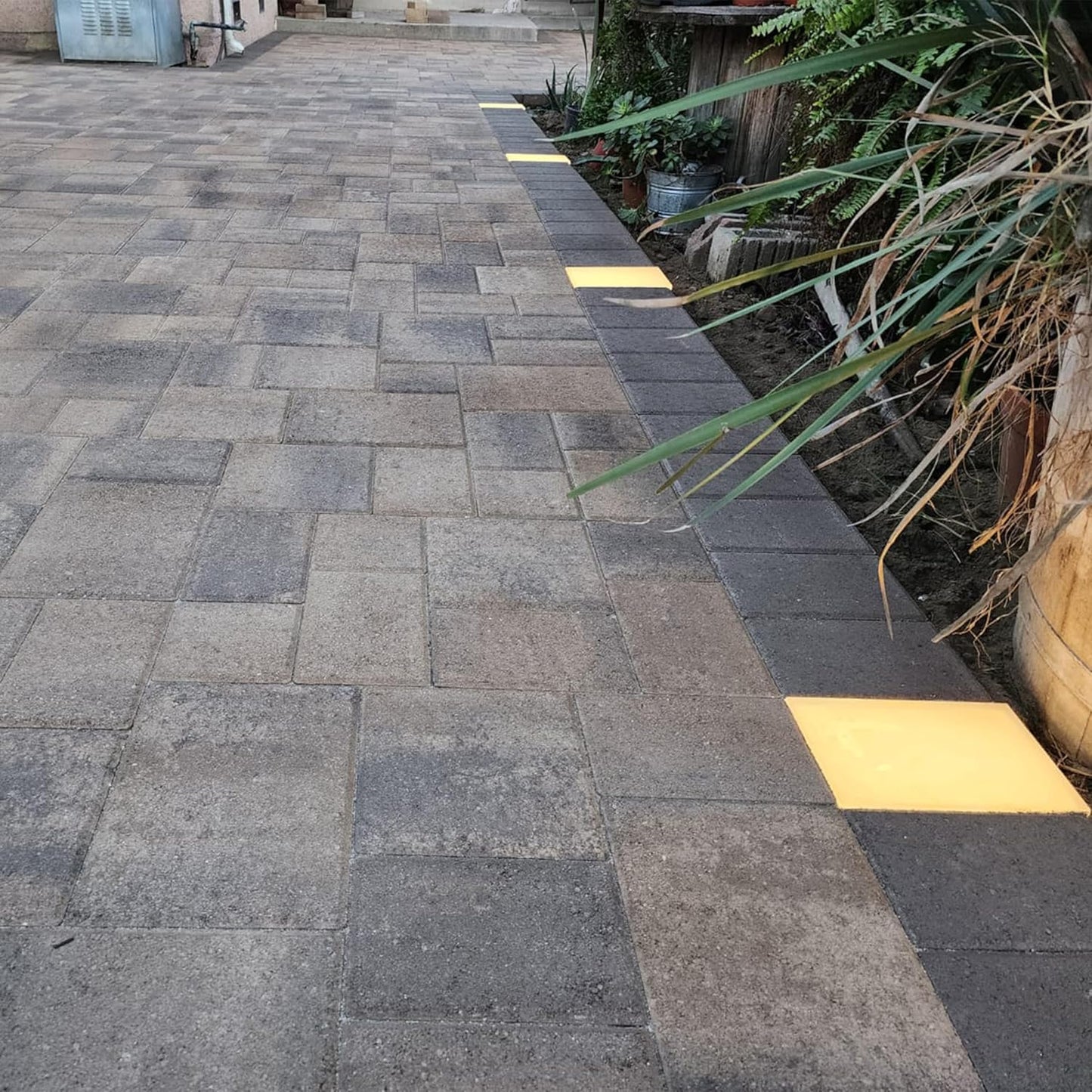 LUMENGY Paver Light 8×8 Inch (7.87 inch X 7.87 inch), Warm White Glare-Free Illumination for Driveways, Pathways, Pool Deck & Patios, 2700K Warm White, 12V AC/DC, Waterproof & Drive-Over Rated