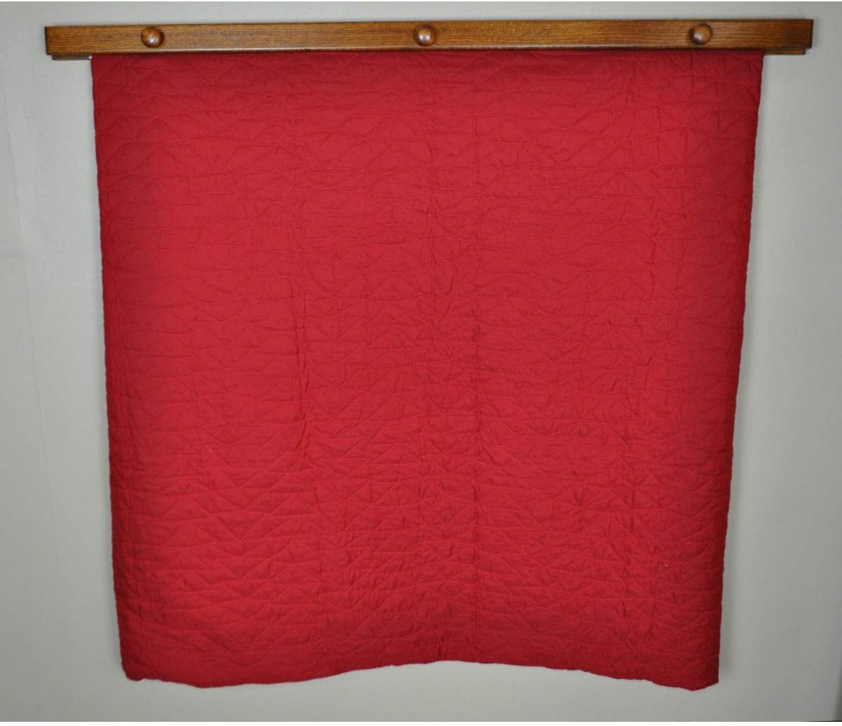 RRD Quilt Hanger for Wall for Display – Amish Made Wooden Quilt Rack Wall Mount - Rustic Tapestry Hangers for Rugs, Tapestries & Quilts – Quilt Wall Hangers (Oak Wood, Fruitwood Stain, 96” Long)