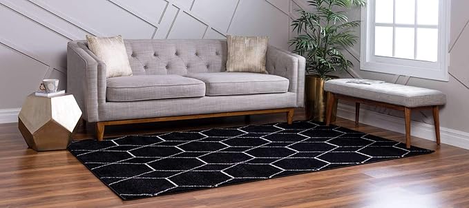 Unique Loom Trellis Frieze Collection Area Rug - Geometric (7' 1" x 10', Black/ Ivory)