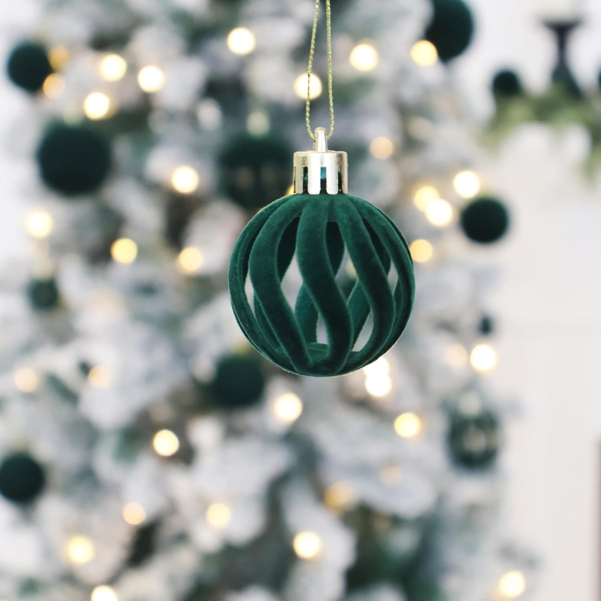 Senjie 2025 Velvet Christmas Ball Ornaments Sets 36pcs Flocked Christmas Ornaments Assortment Decor for Xmas Deep Green