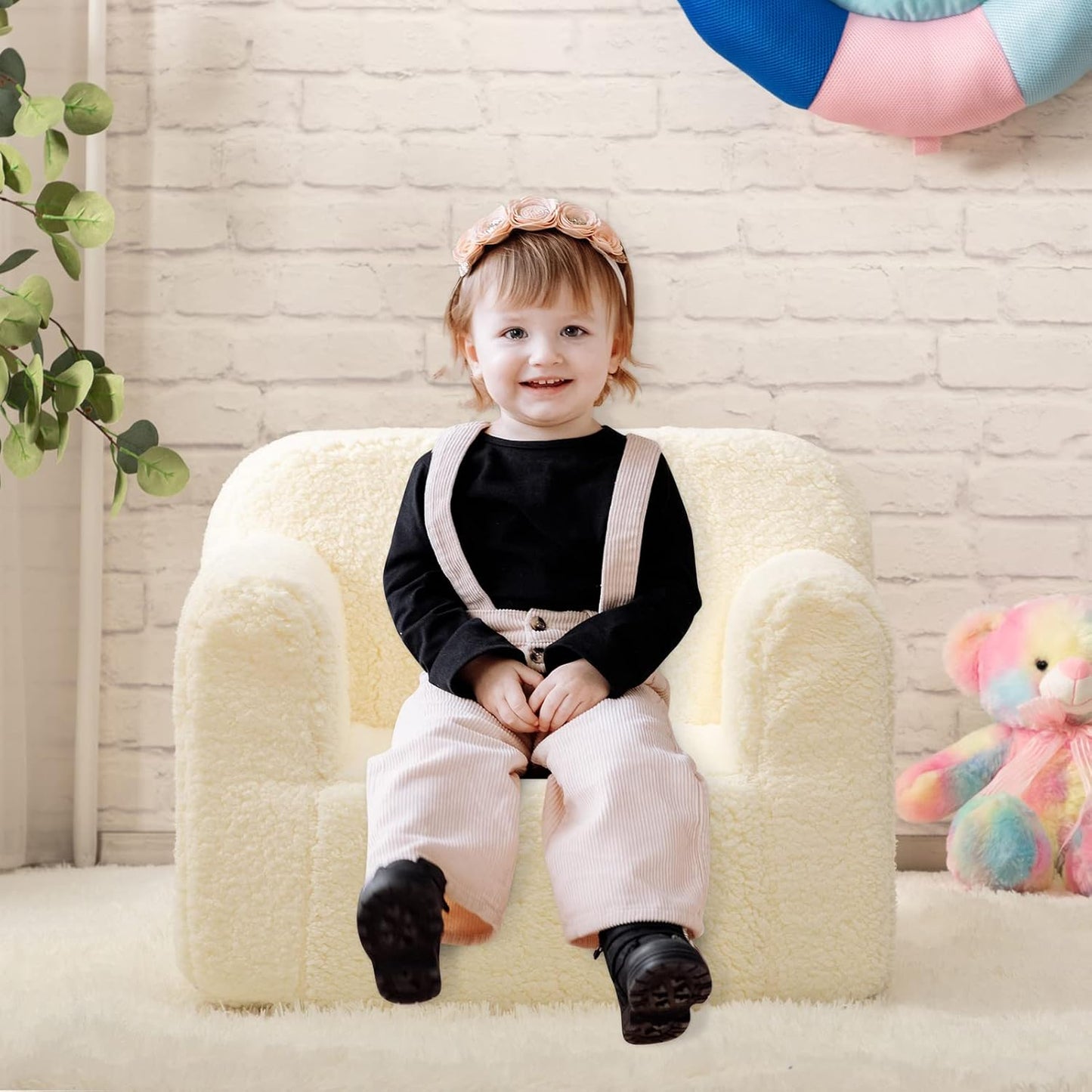 ALIMORDEN Kids Ultra-Soft Snuggle Foam Filled Chair, Toddler Cuddly Sherpa Reading Couch for Boys and Girls, Cream