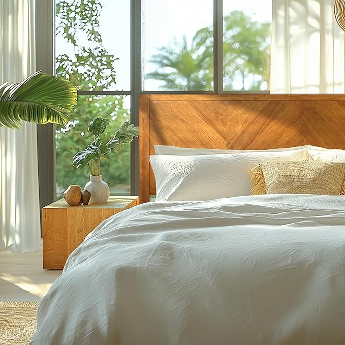 Acacia Alander King Bed Frame and Headboard Solid Wood Platform Bed, Scandinavian Signature Wood Bed Compatible with All Mattress Types, Bed Frame King Bedroom Furniture, Wood Slats Support, Walnut