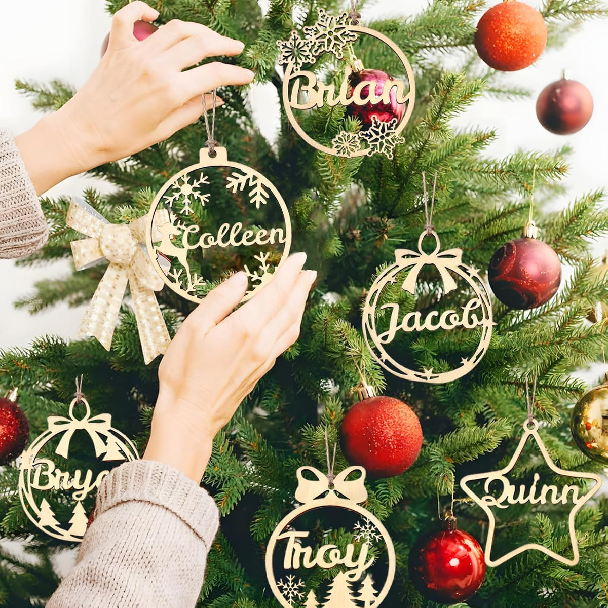 Personalized Christmas Ornaments 2025 with Names Custom Christmas Wooden Ornaments Personalized Paw Ornament Gifts