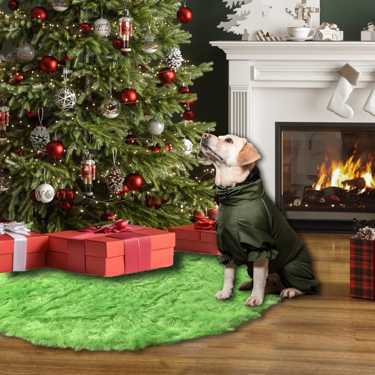 AOGU 48 Inch Faux Fur Christmas Tree Skirt Green Plush Skirt for Merry Christmas Party Christmas Tree Decoration