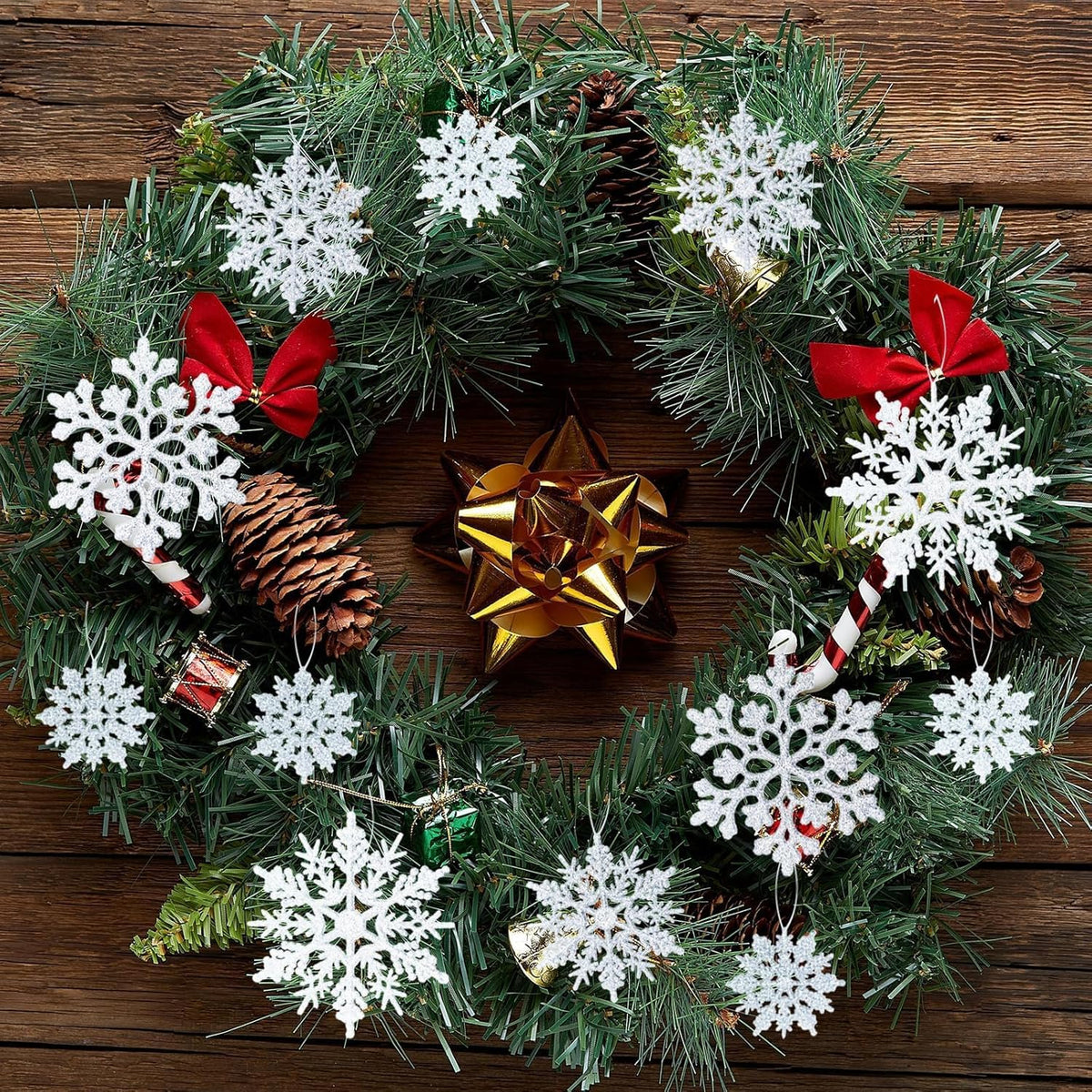 36pcs Christmas Silver Snowflake Ornaments Plastic Glitter Snow Flakes Ornaments for Winter Christmas Tree Decorations Size Varies Craft Snowflakes