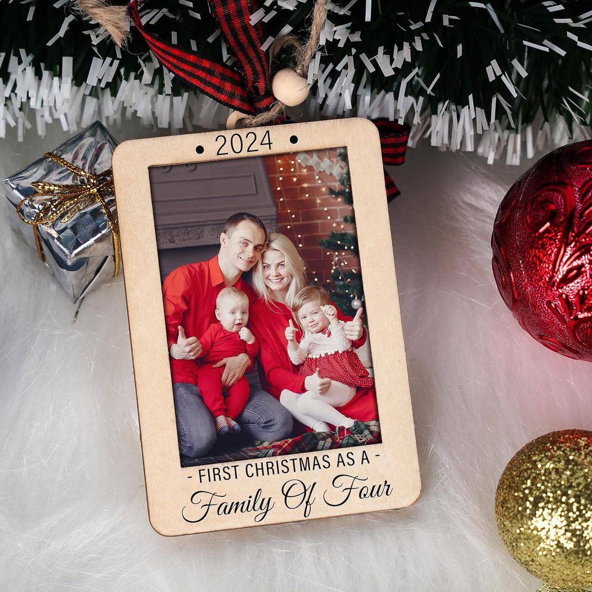 Christmas Photo Frame Ornament, 2025 Ornament, Wooden Picture Frame Ornaments With Hanging String (Family of Four)