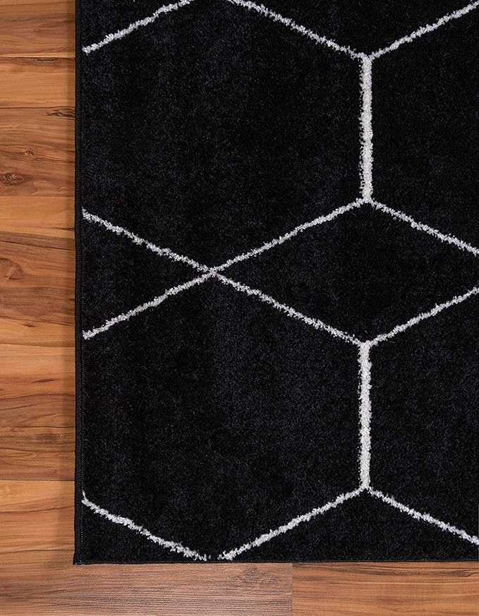 Unique Loom Trellis Frieze Collection Area Rug - Geometric (4' 1" x 6' 1", Black/ Ivory)