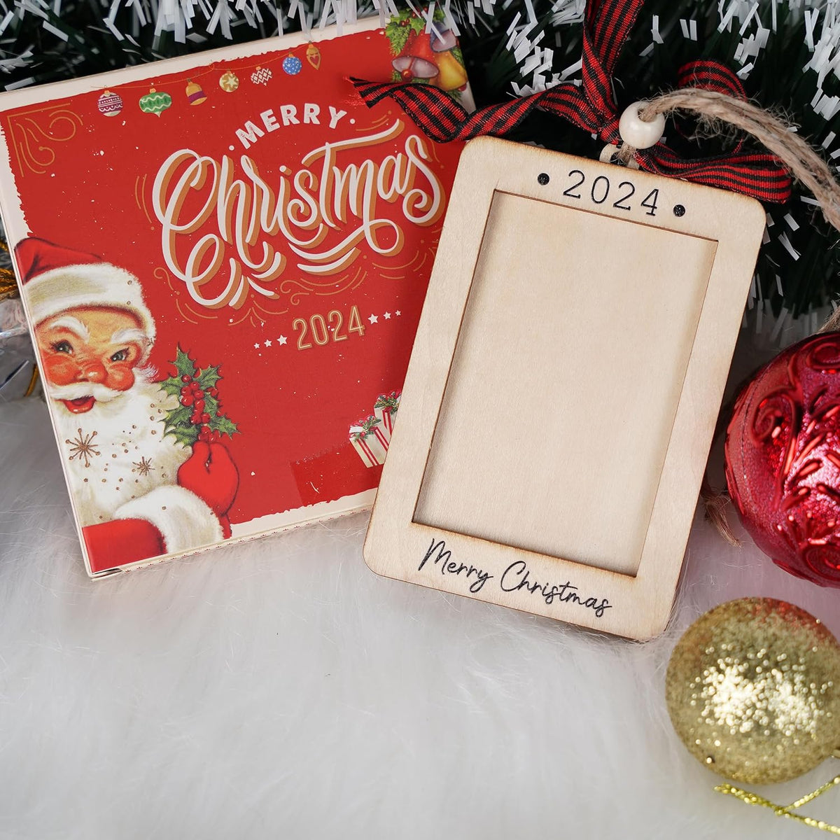 Christmas Photo Frame Ornament, 2024 Ornament, Wooden Picture Frame Ornaments With Hanging String (Merry Christmas (Portrait))