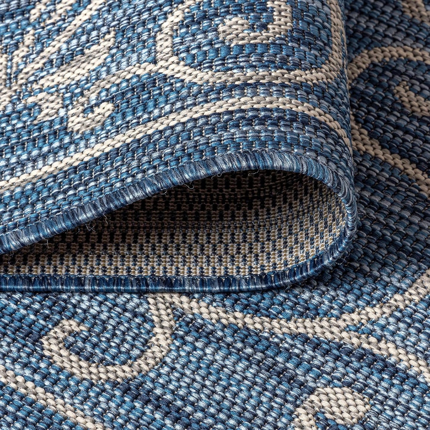 JONATHAN Y Vintage Filigree Indoor Outdoor Square Area Rug 8X8 Navy/Gray, Charleston Textured Weave for Backyard, Patio, Porch, Easy-Cleaning, High Traffic, Pet-Friendly, Non-Shedding (SMB106D-8SQ)